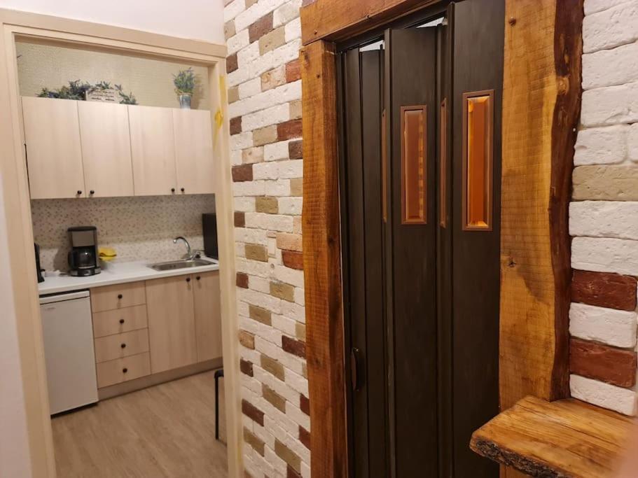6 Καλινοβου Center Of Athens Πεδιον Αρεωσ Appartement Buitenkant foto
